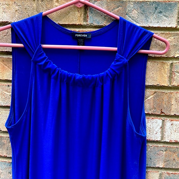 Cute summer dress with a really fun bottom - Picture 15 of 15